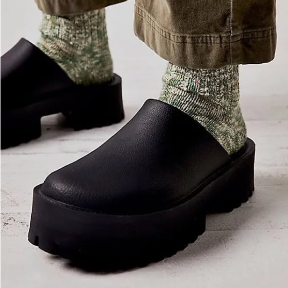 Jeffery Campbell Black Clogge Jellies Mules